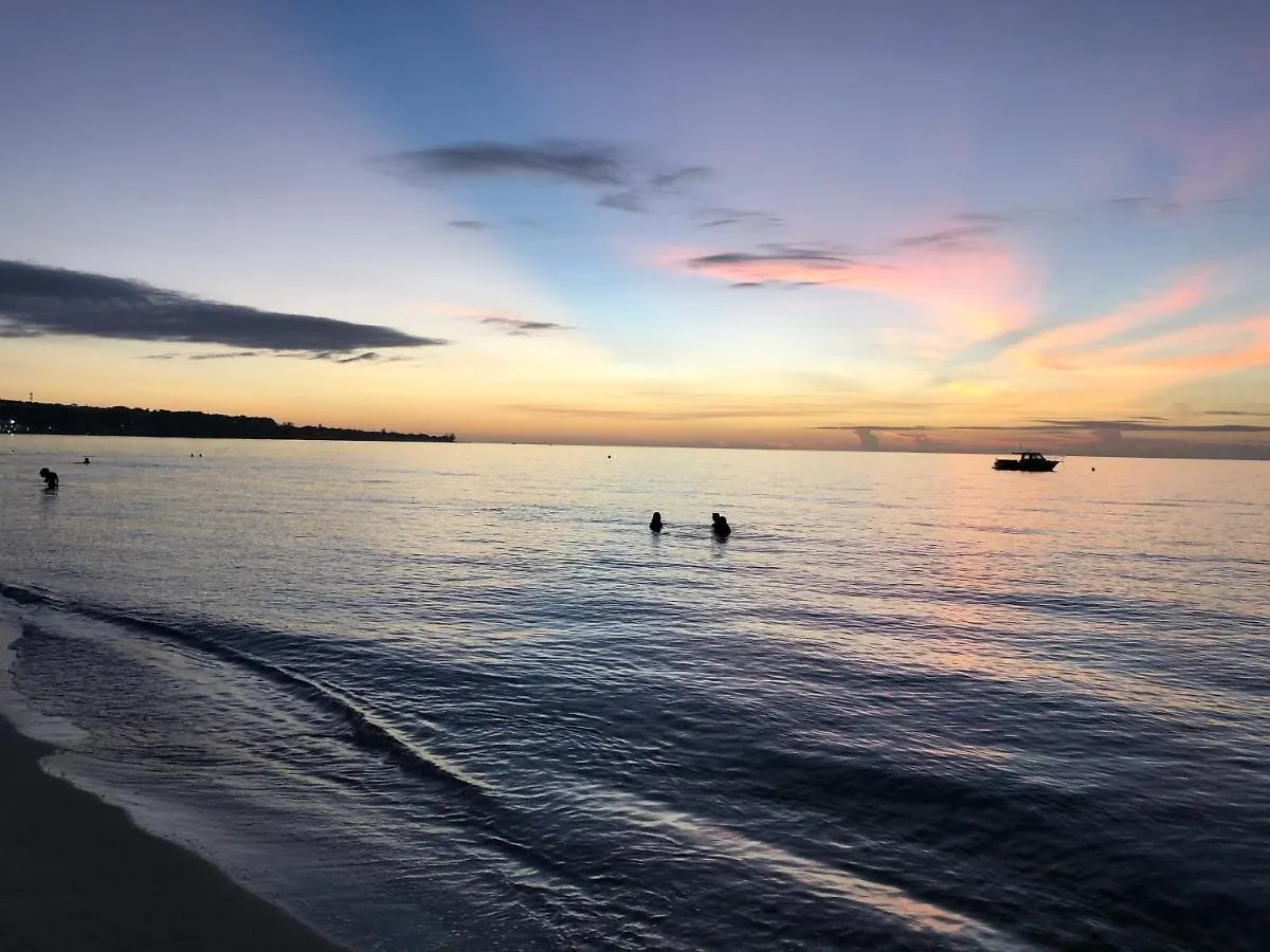 Marriott White Sands, Beachfront Condo At Negril Beach Club