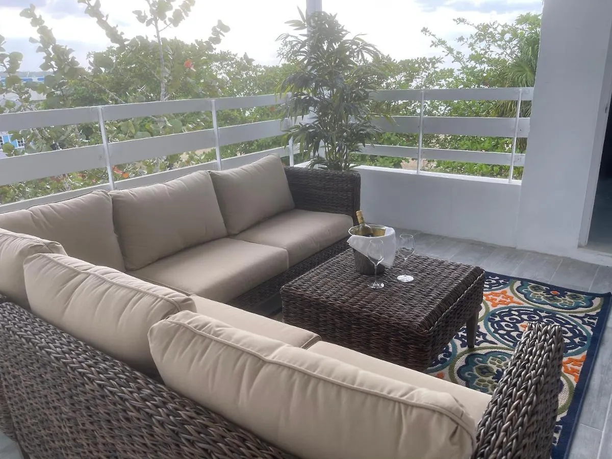 Marriott White Sands, Beachfront Condo At Negril Beach Club